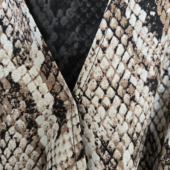 Wrap Snakeskin Dress- NWT! - Picture 4 of 8